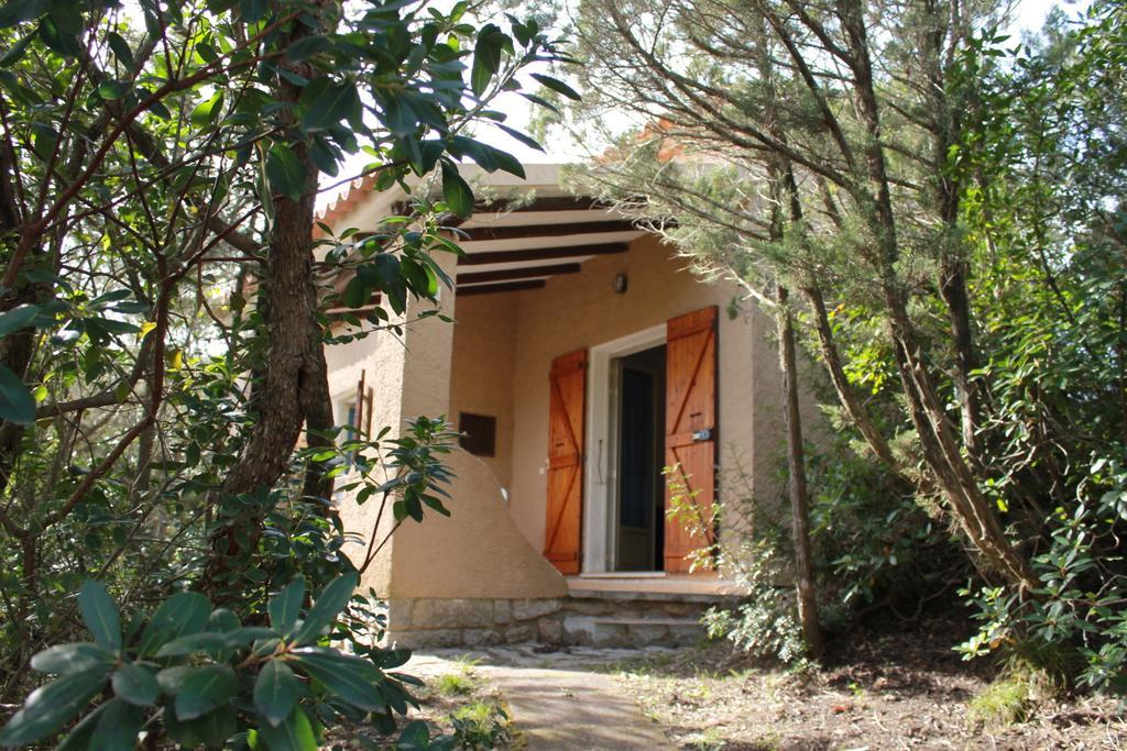 Rena Garden Apartments Santa Teresa Gallura Room photo