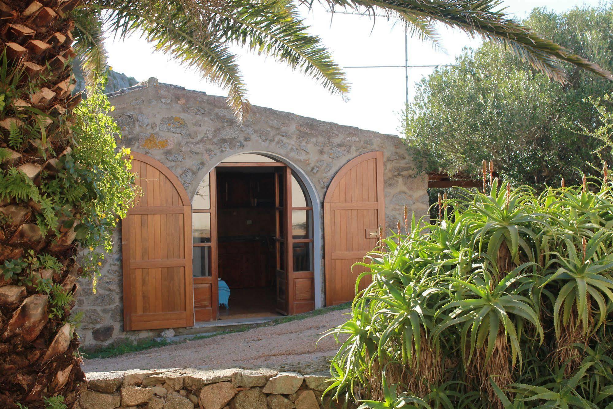 Rena Garden Apartments Santa Teresa Gallura Exterior photo