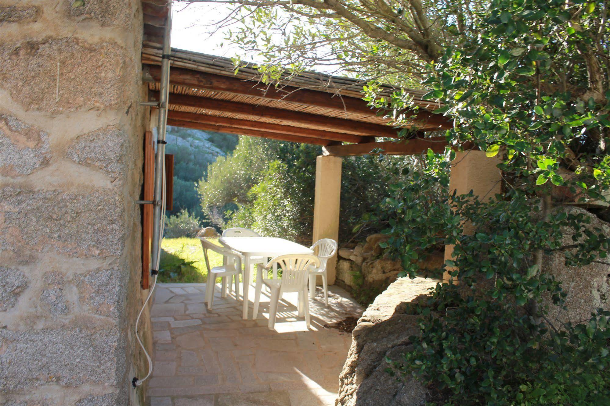 Rena Garden Apartments Santa Teresa Gallura Exterior photo